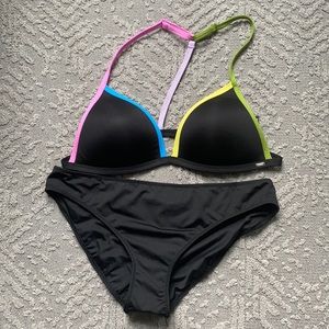 Victoria’s Secret bikini XL